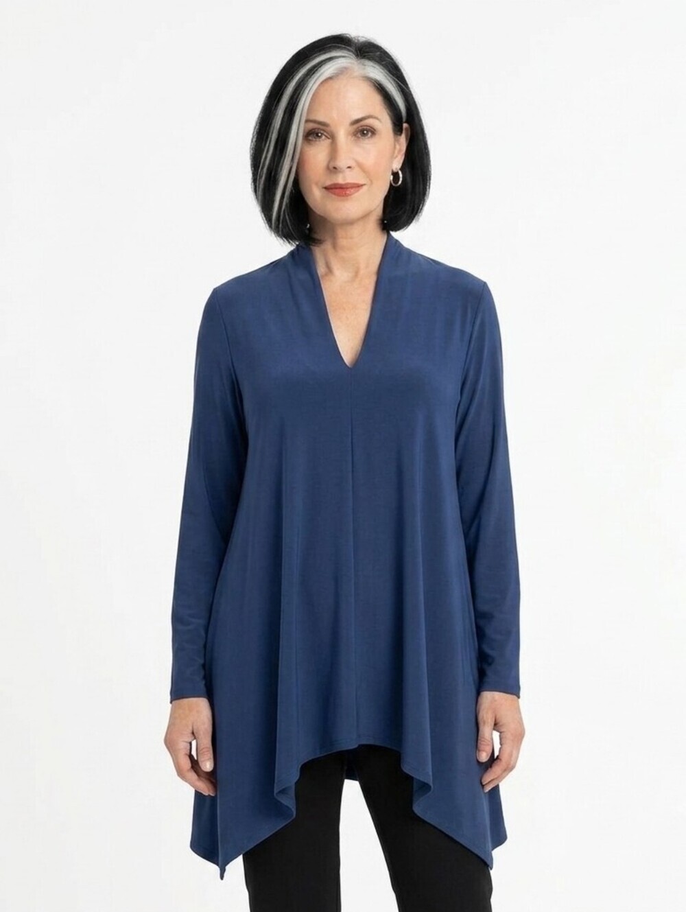 Clara Sunwoo Navy Blue V-Neck Sharkbite Hem Tunic Top - Large